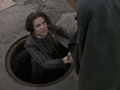 Star Trek: Deep Space Nine Screencaps "Past Tense, Part II" (S3:E12)
