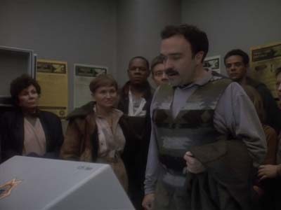 Star Trek: Deep Space Nine Screencaps "Past Tense, Part II" (S3:E12)