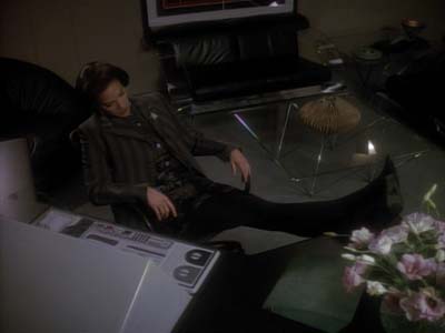 Star Trek: Deep Space Nine Screencaps "Past Tense, Part II" (S3:E12)