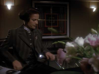 Star Trek: Deep Space Nine Screencaps "Past Tense, Part II" (S3:E12)