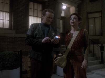 Star Trek: Deep Space Nine Screencaps "Past Tense, Part II" (S3:E12)
