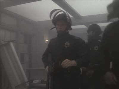 Star Trek: Deep Space Nine Screencaps "Past Tense, Part II" (S3:E12)