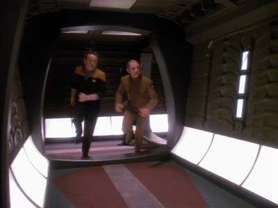 Star Trek: Deep Space Nine Screencaps "Life Support" (S3:E13)