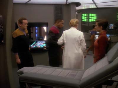 Star Trek: Deep Space Nine Screencaps "Life Support" (S3:E13)