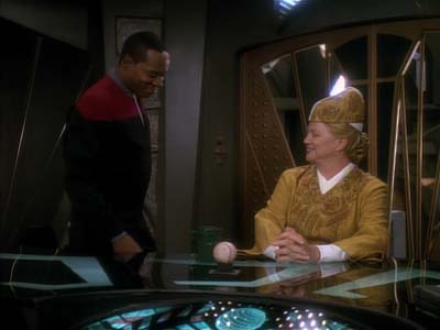 Star Trek: Deep Space Nine Screencaps "Life Support" (S3:E13)