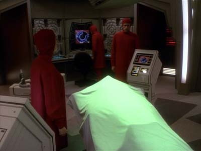 Star Trek: Deep Space Nine Screencaps "Life Support" (S3:E13)