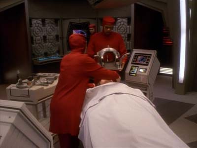 Star Trek: Deep Space Nine Screencaps "Life Support" (S3:E13)