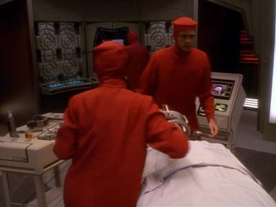 Star Trek: Deep Space Nine Screencaps "Life Support" (S3:E13)