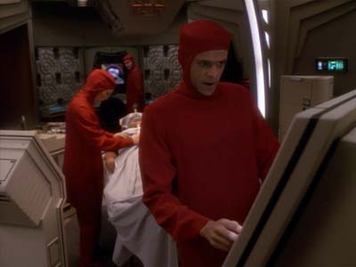 Star Trek: Deep Space Nine Screencaps "Life Support" (S3:E13)