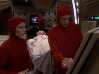 Star Trek: Deep Space Nine Screencaps "Life Support" (S3:E13)