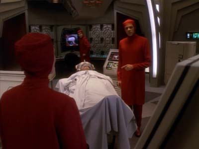 Star Trek: Deep Space Nine Screencaps "Life Support" (S3:E13)