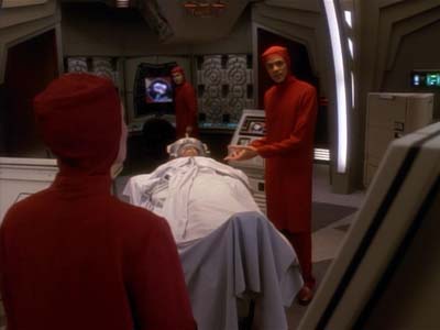 Star Trek: Deep Space Nine Screencaps "Life Support" (S3:E13)