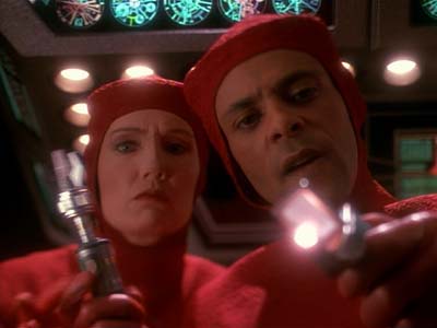 Star Trek: Deep Space Nine Screencaps "Life Support" (S3:E13)