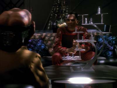 Star Trek: Deep Space Nine Screencaps "Life Support" (S3:E13)