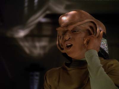 Star Trek: Deep Space Nine Screencaps "Life Support" (S3:E13)