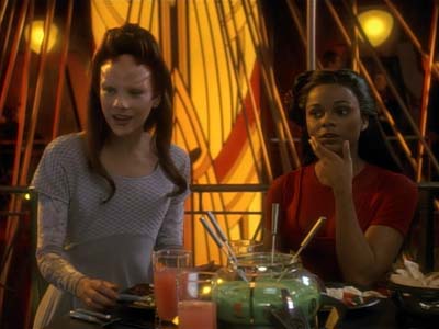 Star Trek: Deep Space Nine Screencaps "Life Support" (S3:E13)