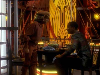 Star Trek: Deep Space Nine Screencaps "Life Support" (S3:E13)
