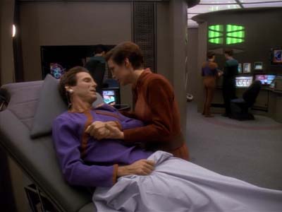 Star Trek: Deep Space Nine Screencaps "Life Support" (S3:E13)