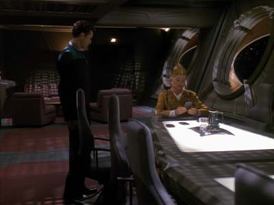 Star Trek: Deep Space Nine Screencaps "Life Support" (S3:E13)