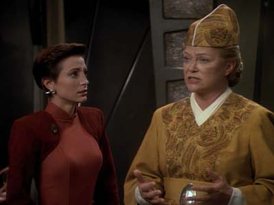 Star Trek: Deep Space Nine Screencaps "Life Support" (S3:E13)