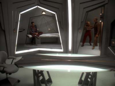 Star Trek: Deep Space Nine Screencaps "Life Support" (S3:E13)