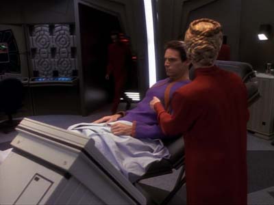 Star Trek: Deep Space Nine Screencaps "Life Support" (S3:E13)