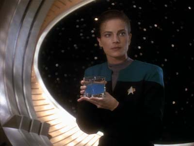 Star Trek: Deep Space Nine Screencaps "Life Support" (S3:E13)