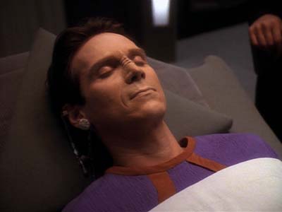 Star Trek: Deep Space Nine Screencaps "Life Support" (S3:E13)