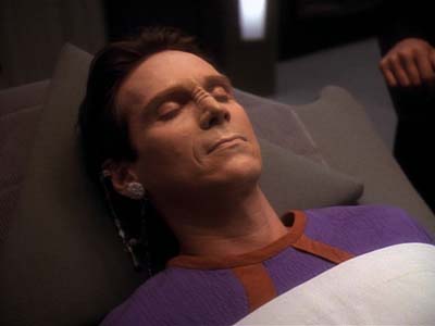 Star Trek: Deep Space Nine Screencaps "Life Support" (S3:E13)