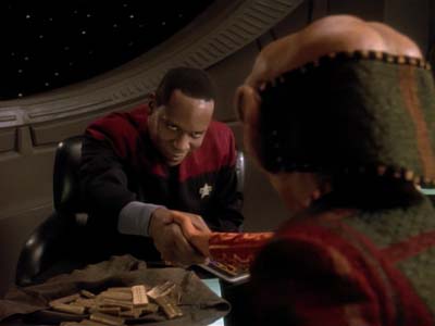 Star Trek: Deep Space Nine Screencaps "Heart of Stone" (S3:E14)