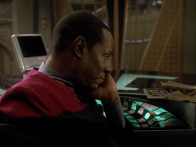 Star Trek: Deep Space Nine Screencaps "Heart of Stone" (S3:E14)