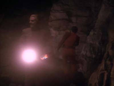 Star Trek: Deep Space Nine Screencaps "Heart of Stone" (S3:E14)