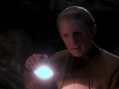 Star Trek: Deep Space Nine Screencaps "Heart of Stone" (S3:E14)