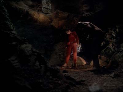 Star Trek: Deep Space Nine Screencaps "Heart of Stone" (S3:E14)
