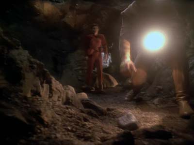 Star Trek: Deep Space Nine Screencaps "Heart of Stone" (S3:E14)