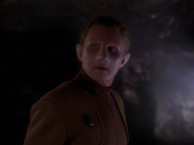 Star Trek: Deep Space Nine Screencaps "Heart of Stone" (S3:E14)