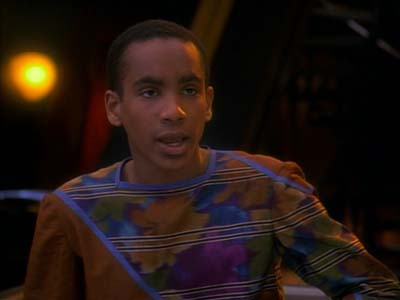 Star Trek: Deep Space Nine Screencaps "Heart of Stone" (S3:E14)