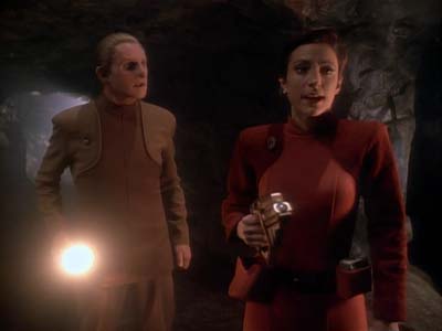 Star Trek: Deep Space Nine Screencaps "Heart of Stone" (S3:E14)