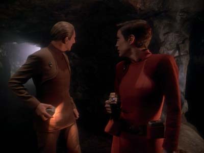 Star Trek: Deep Space Nine Screencaps "Heart of Stone" (S3:E14)