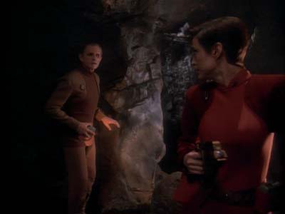 Star Trek: Deep Space Nine Screencaps "Heart of Stone" (S3:E14)