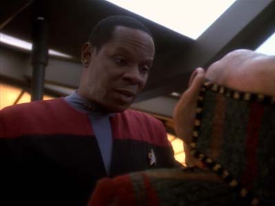 Star Trek: Deep Space Nine Screencaps "Heart of Stone" (S3:E14)