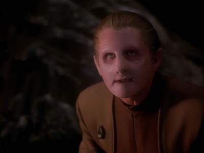 Star Trek: Deep Space Nine Screencaps "Heart of Stone" (S3:E14)
