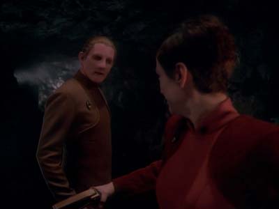Star Trek: Deep Space Nine Screencaps "Heart of Stone" (S3:E14)