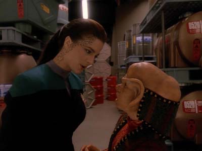 Star Trek: Deep Space Nine Screencaps "Heart of Stone" (S3:E14)