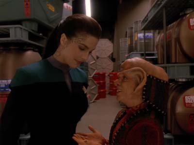 Star Trek: Deep Space Nine Screencaps "Heart of Stone" (S3:E14)