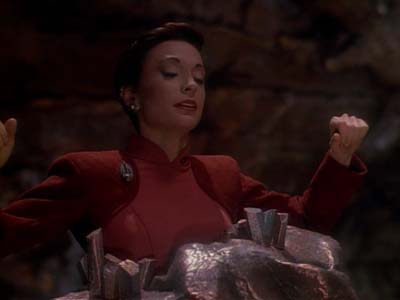 Star Trek: Deep Space Nine Screencaps "Heart of Stone" (S3:E14)