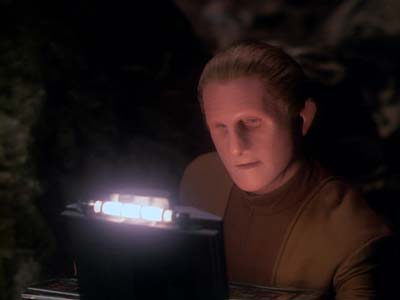 Star Trek: Deep Space Nine Screencaps "Heart of Stone" (S3:E14)