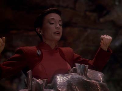 Star Trek: Deep Space Nine Screencaps "Heart of Stone" (S3:E14)
