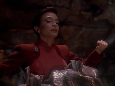 Star Trek: Deep Space Nine Screencaps "Heart of Stone" (S3:E14)