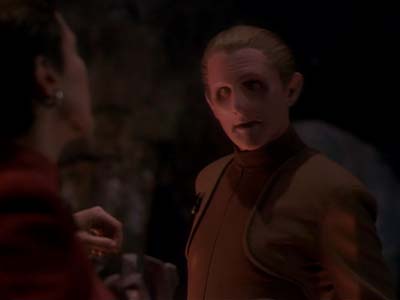 Star Trek: Deep Space Nine Screencaps "Heart of Stone" (S3:E14)
